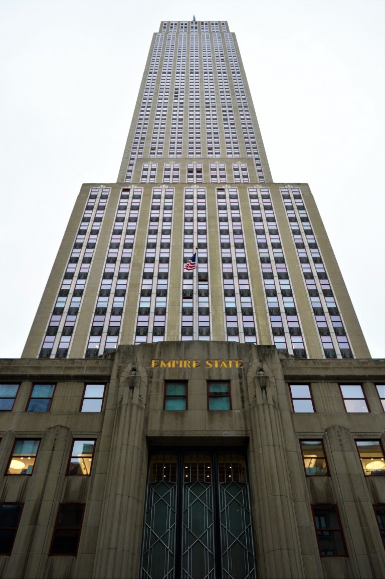when is best to visit empire state building