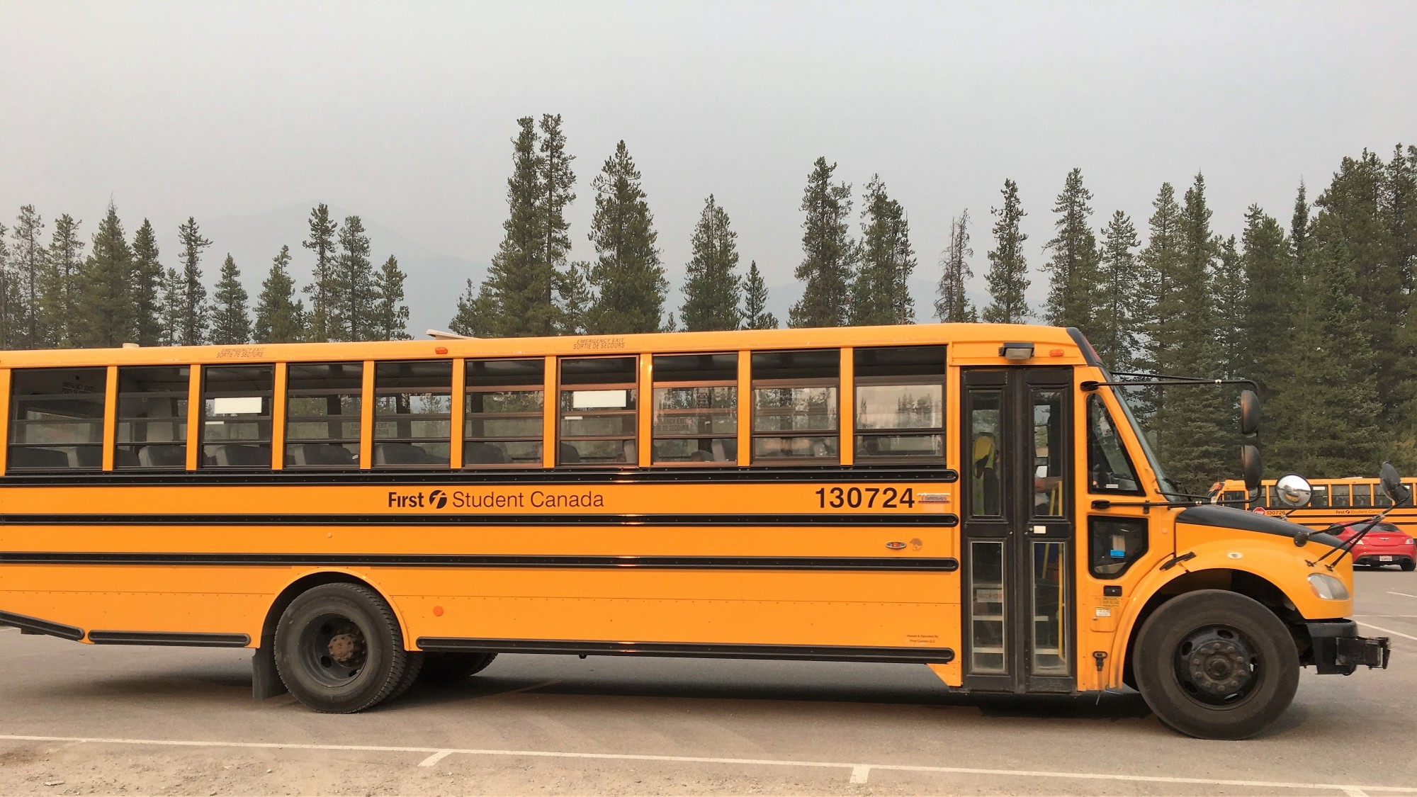 Shuttle Bus to Lake Louise