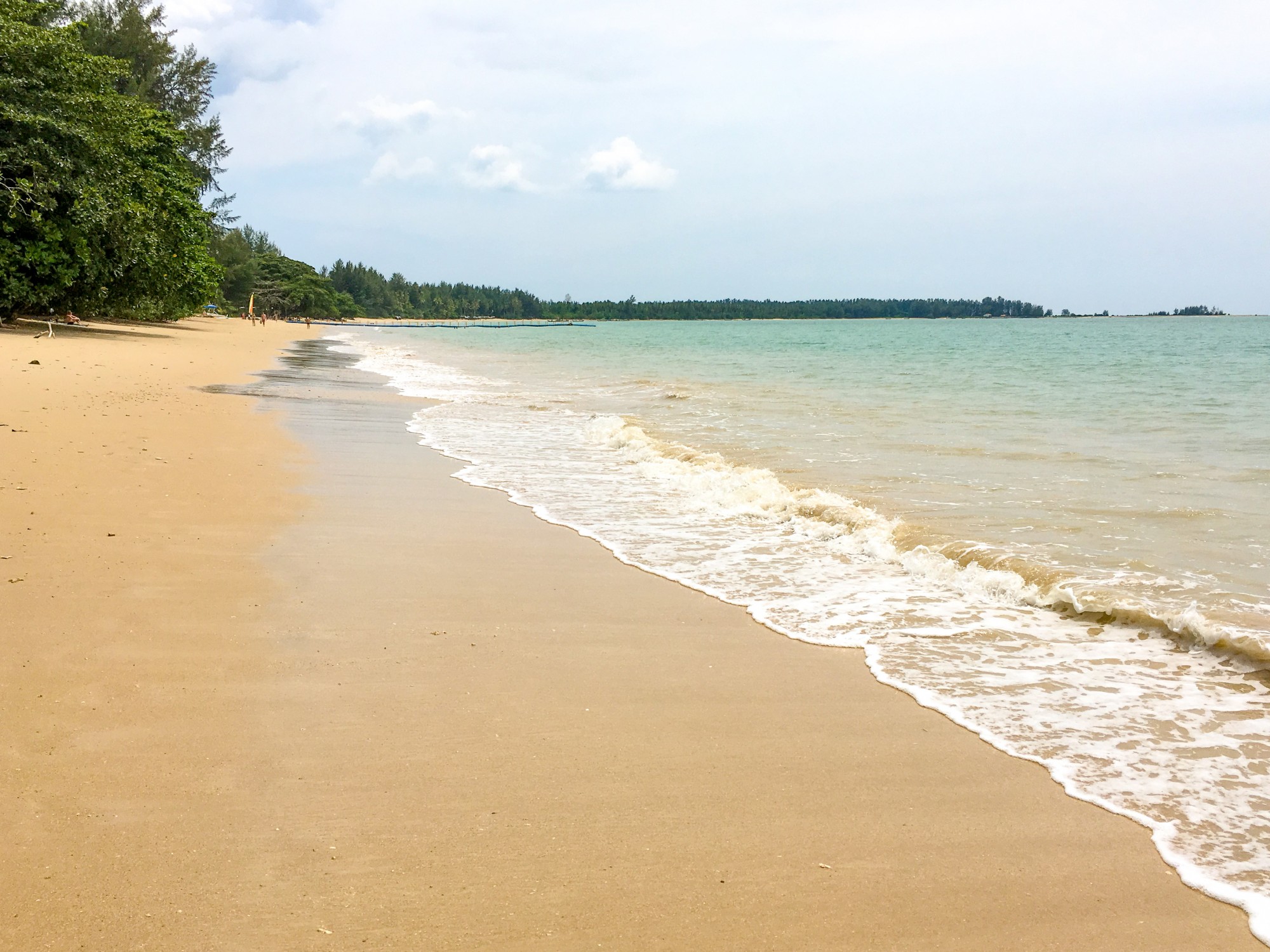 White Sand Beach (Ao Thong beach) in Khao Lak