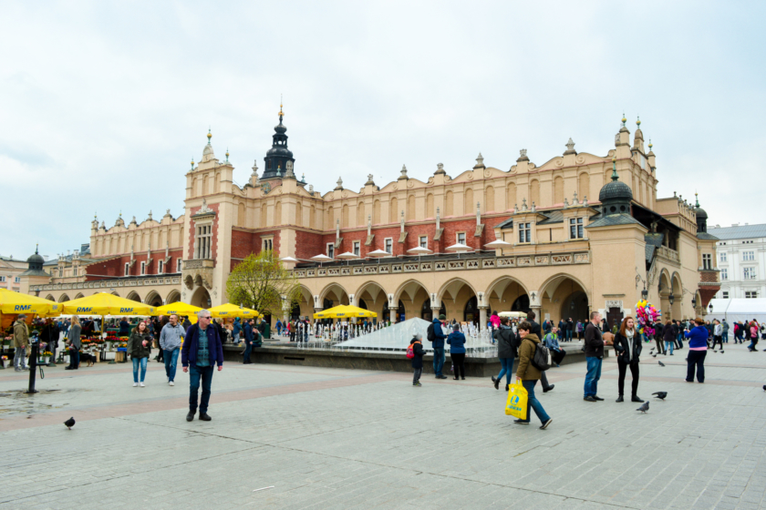 7 Things To See & Do In Main Square, Krakow Ambition Earth