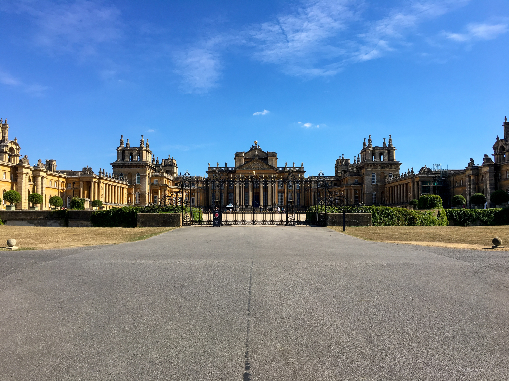 A Day Visit To Blenheim Palace & Gardens In Oxfordshire